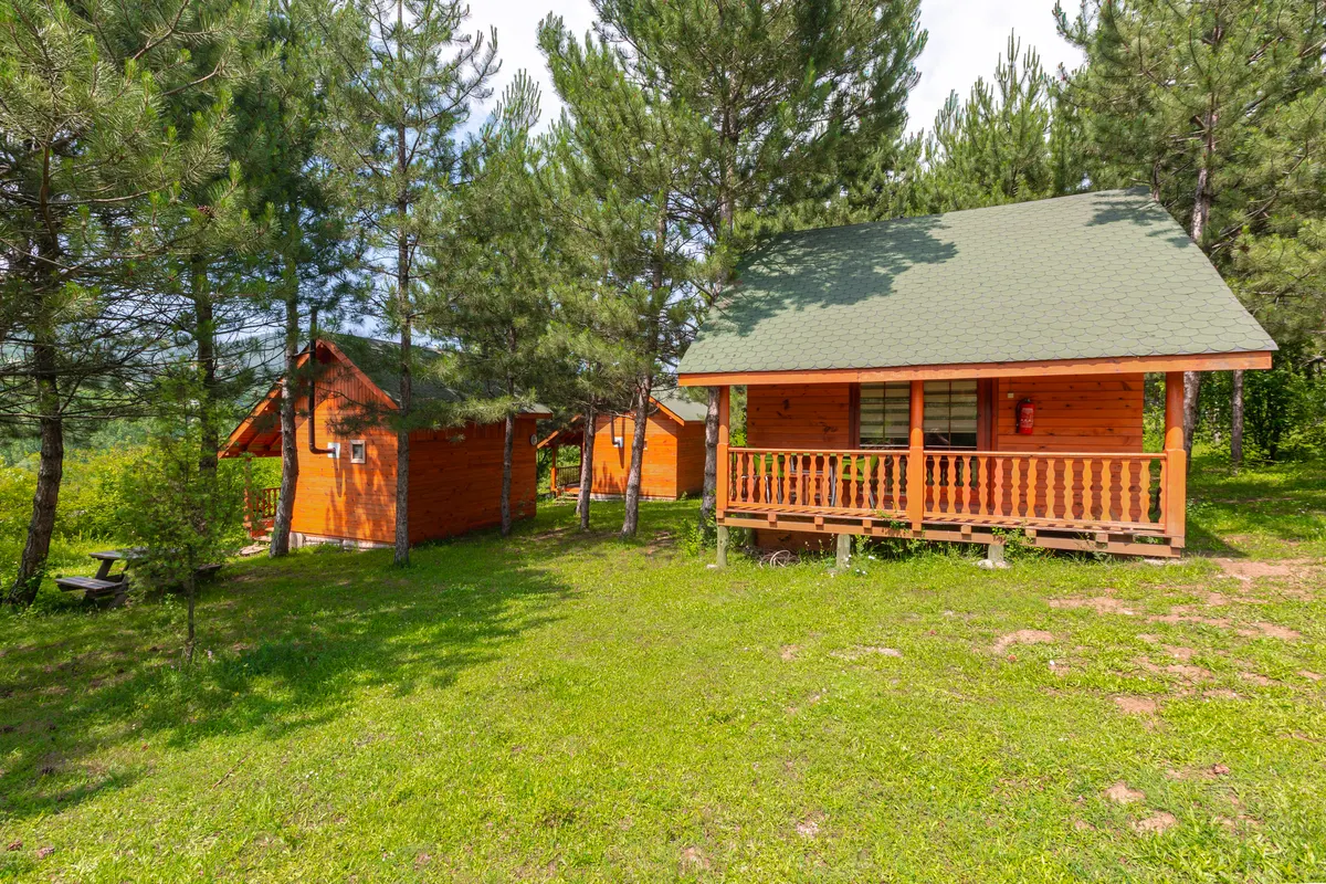 Bolu bungalov dış mekan doğa manzarası